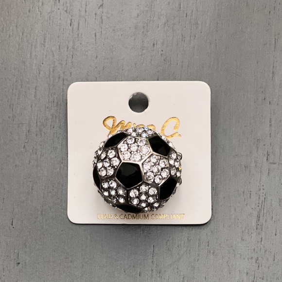 ⚽️ Black White Enamel Crystal Adjustable Soccer Football Cocktail Statement Ring - Picture 2 of 3
